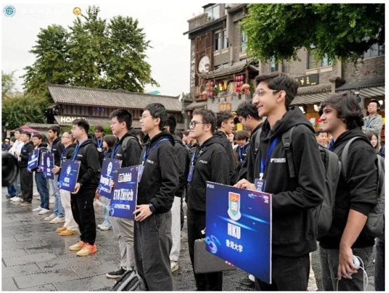 馬拉松開始！第七屆“成都八零”全球金融科技產(chǎn)品設(shè)計與研發(fā)大賽在蓉啟幕！(圖2)