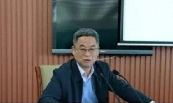 “靠金融吃金融”“靠煙吃煙”連打三虎：絕不能慈悲(圖2)