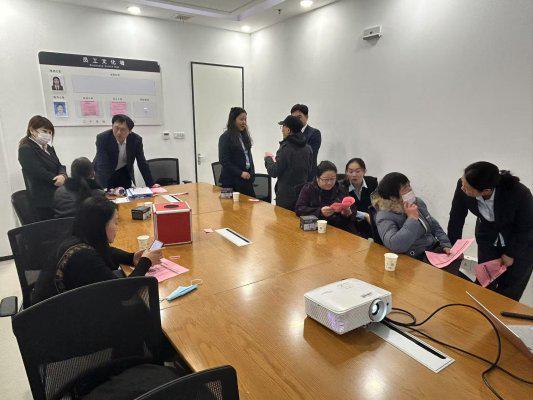 中國(guó)人壽泰安分公司城區(qū)銀保組織新春金融保險(xiǎn)反詐宣傳活動(dòng)